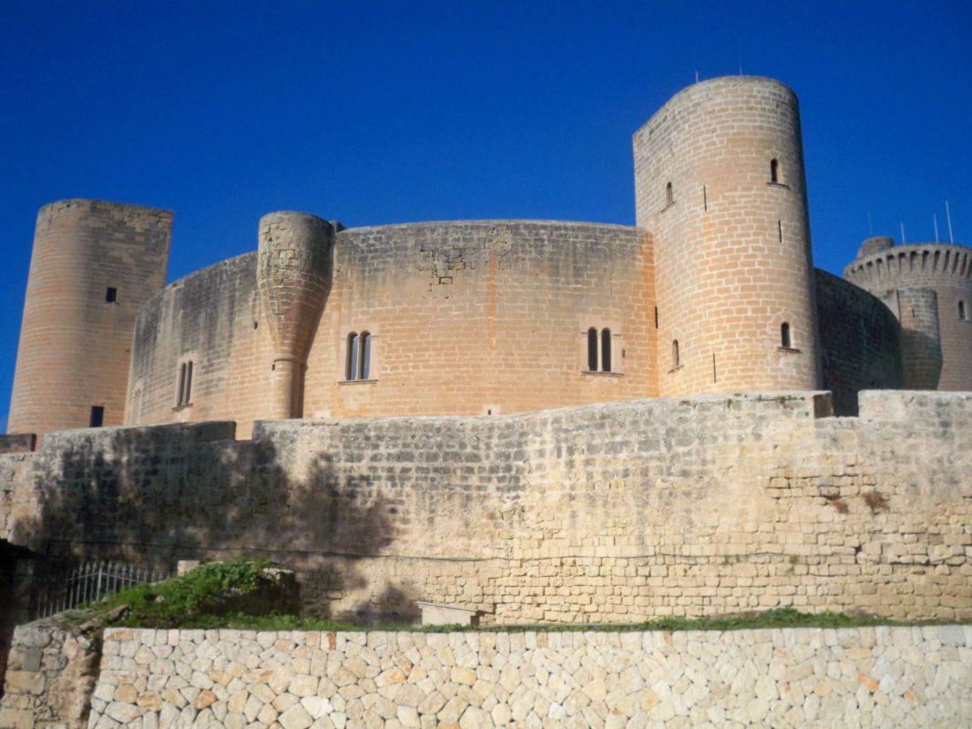 guided tour bellver castle